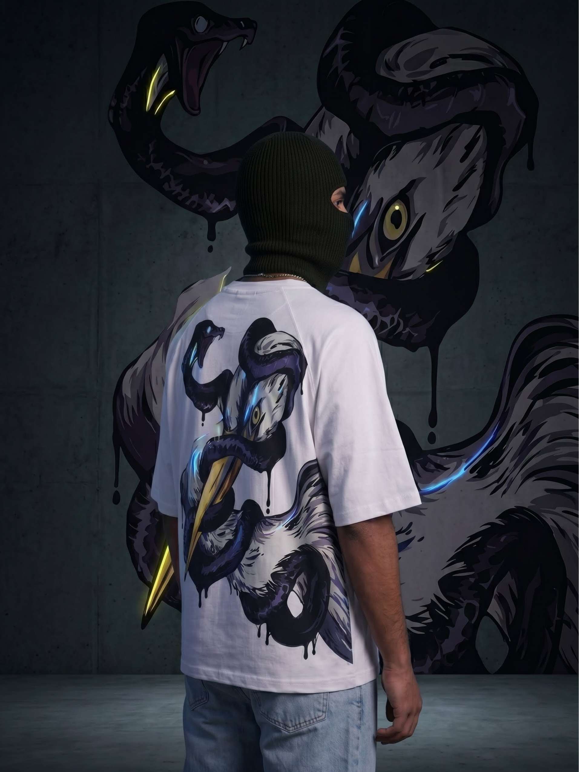 Chokehold Zero-G Raglan - White