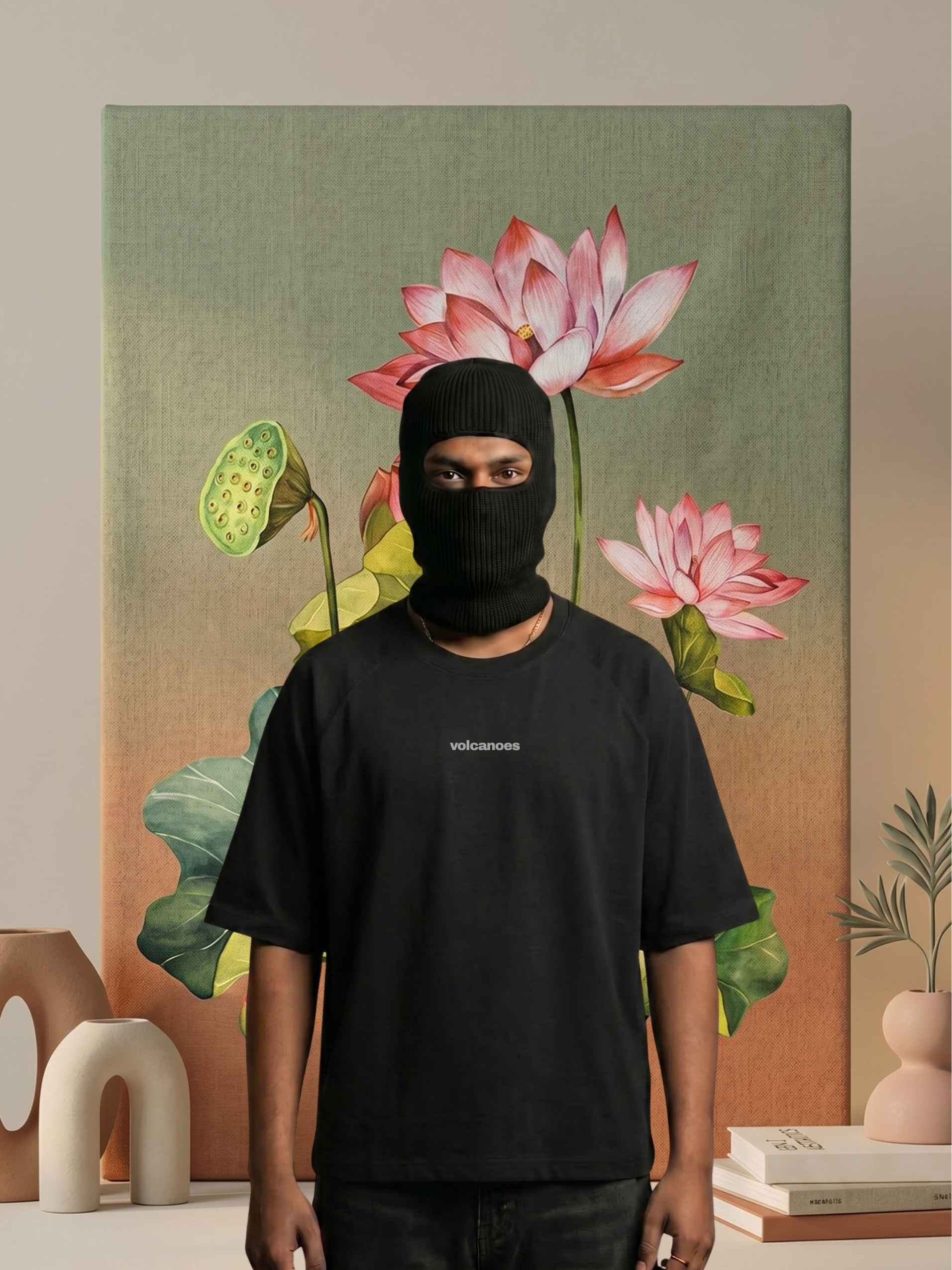 "White lotus"  Zero-G Raglan - Black