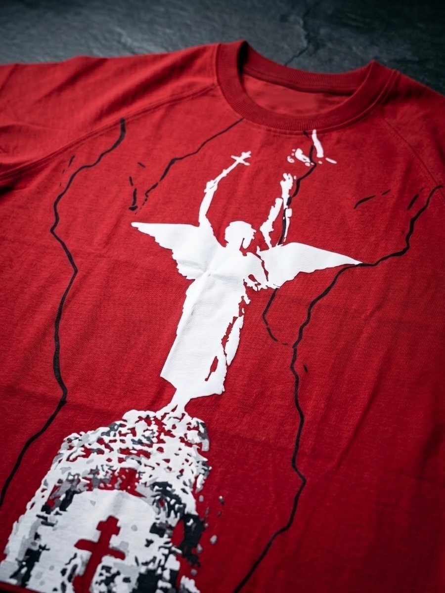 The Sentinel Zero-G Raglan - Red