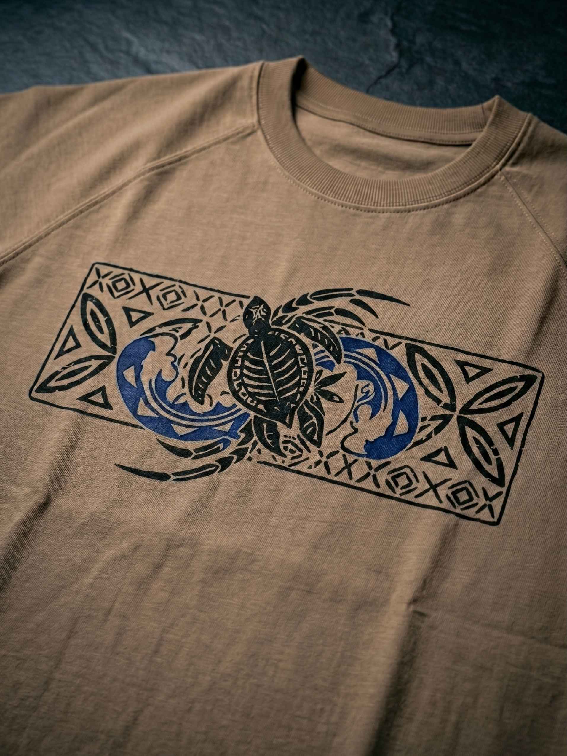 Tribal Honu Zero-G Raglan - Brown