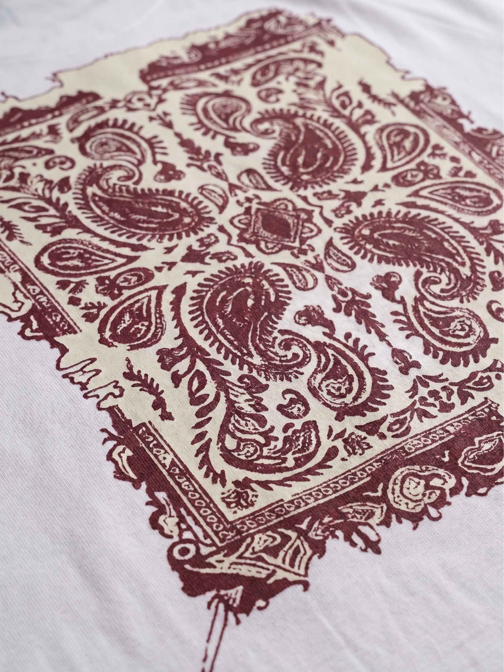 Ruins Tapestry Zero-G Raglan - White