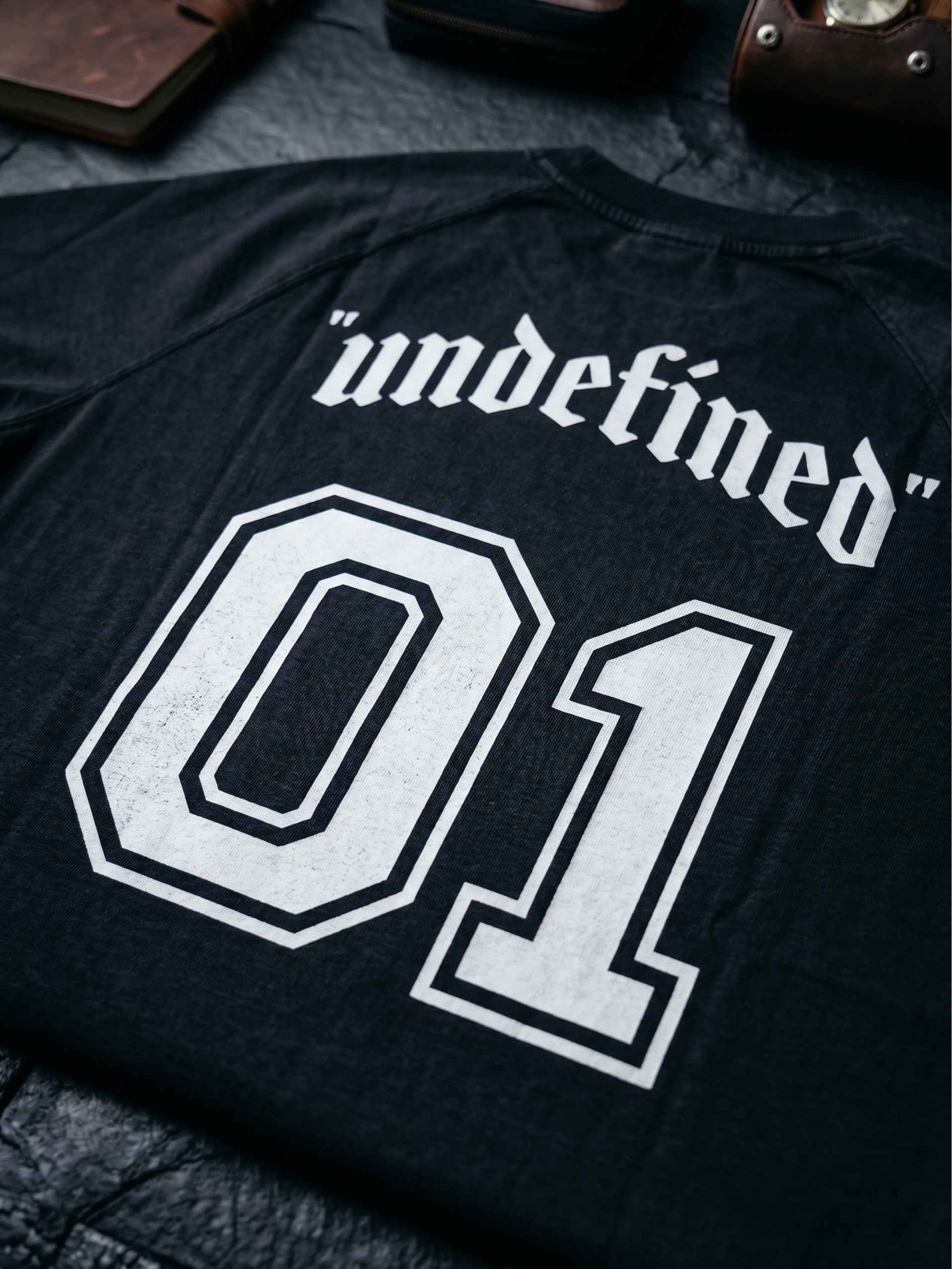 Undefined 01 Zero-G Raglan - Black