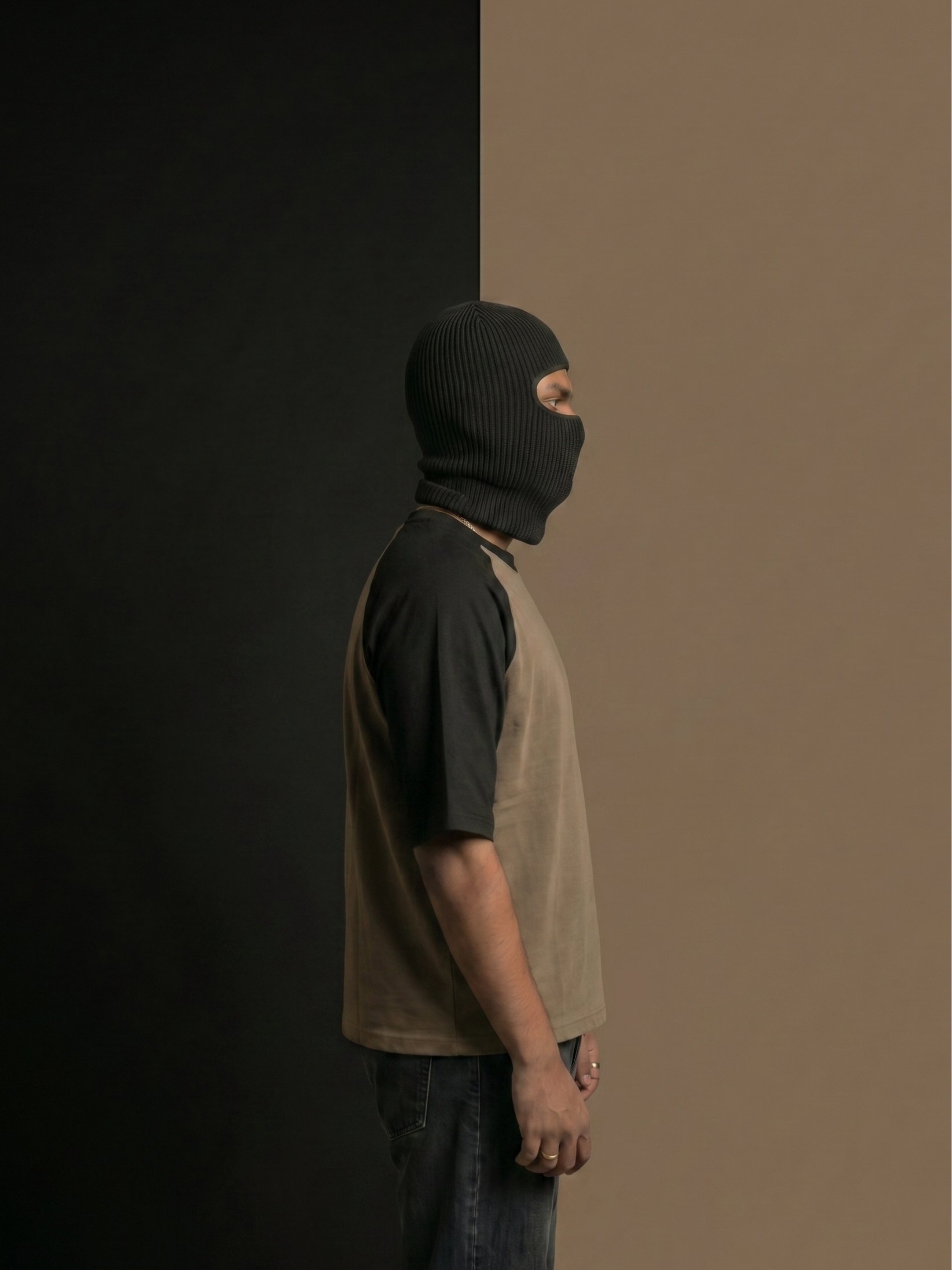 Volcanoes Essential - Brown & Black